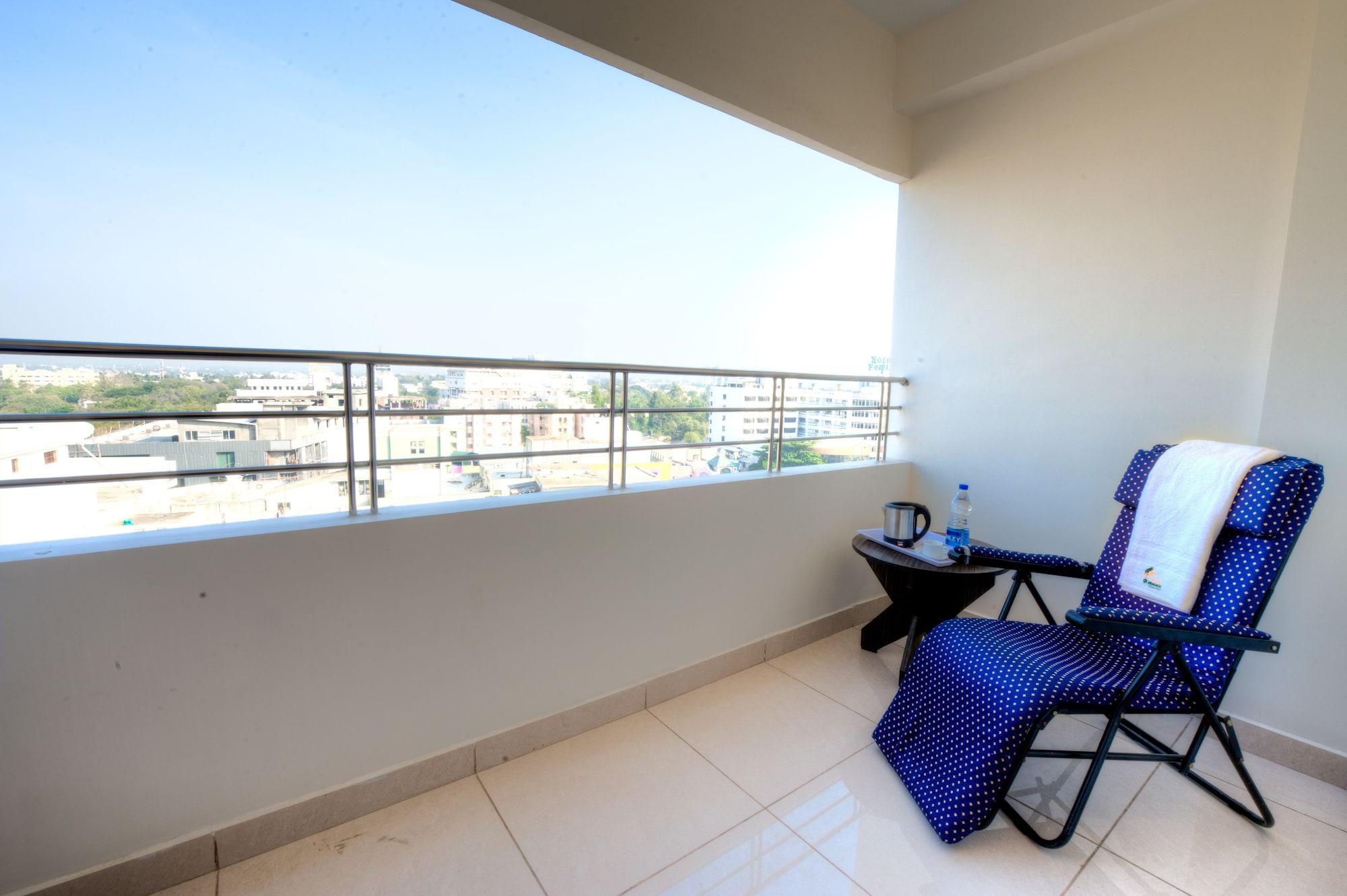 Plaza Hotel Trichy Tiruchirappalli Экстерьер фото