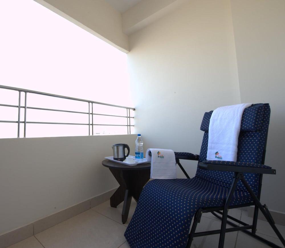 Plaza Hotel Trichy Tiruchirappalli Экстерьер фото
